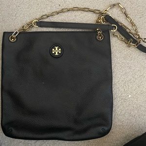 Tory Burch like new no scratches or rubs